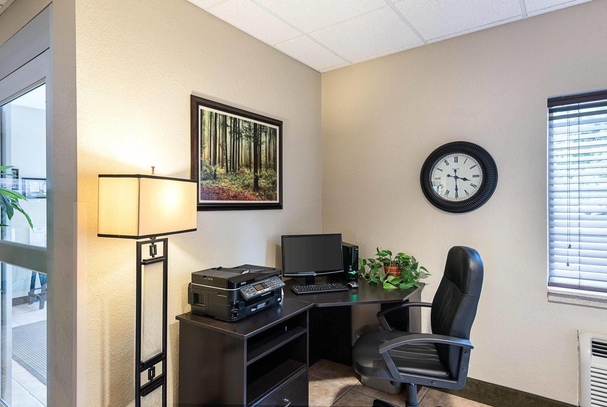 Suburban Studios Morgantown Kültér fotó